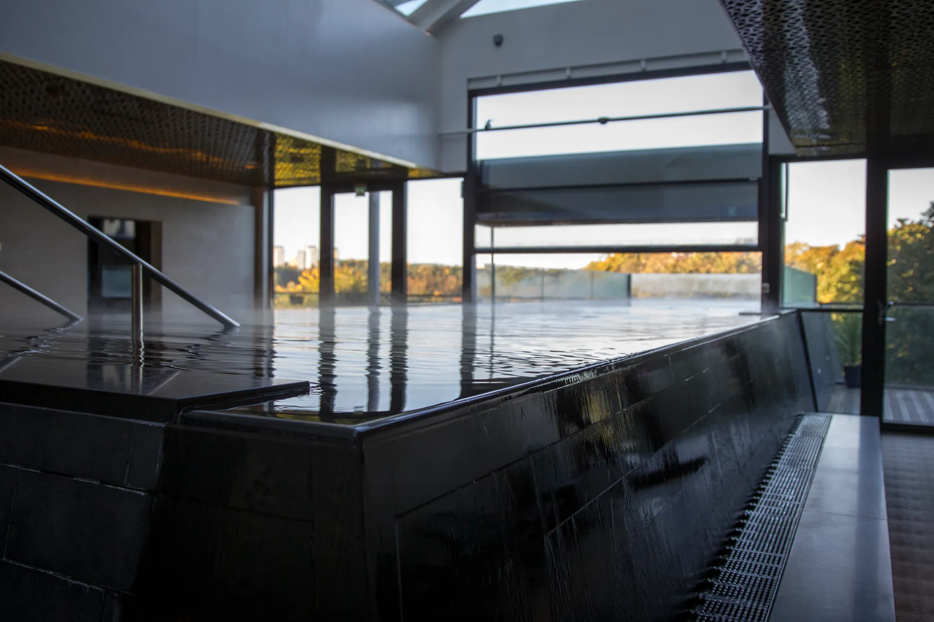 En stålpool från projektet Element Spa - Clarion Södermalm